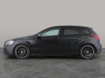 Mercedes-Benz A Class 2.1 A200d AMG Line (Premium) 7G-DCT (136 ps) - CRUISE - PADDLE S
