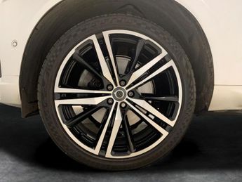 Volvo XC60 2.0 B5 MHEV R-Design Pro AWD (235 ps) - SUNBLINDS - SURROUND VIE