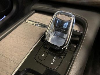 Volvo XC90 2.0h T8 Twin Engine Recharge 11.6kWh Inscription Plug-in 4WD (39