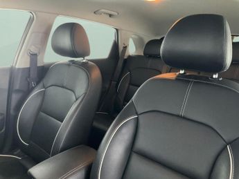 Kia Niro 64kWh 3 (201 bhp) - REVERSE CAM - NAV - HEATED LEATHER