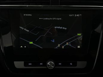MG MG ZS 44.5kWh Exclusive (143 ps) - REVERSE CAM - NAV - LEATHER