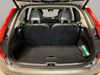 Volvo XC90 2.0h T8 Twin Engine Recharge 11.6kWh Inscription Plug-in 4WD (39