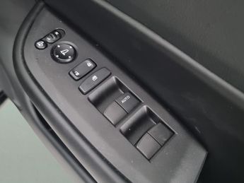 Honda Jazz 1.5 h i-MMD SR eCVT (109 ps) - SPEED LIMIT RECOG - PARK SENSORS