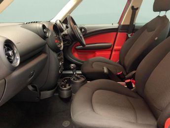 Mini Countryman 1.6 Cooper (122 ps) - STEERING WHEEL - 2-SPOKE LEATHER - BONNET 