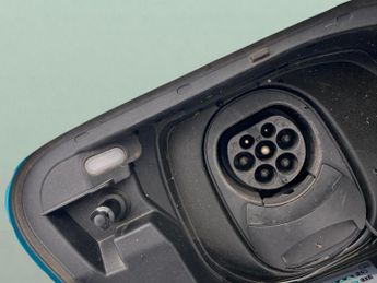 Volkswagen ID.3 Pro Performance 58kWh Family (204 ps) - PARK SENSORS - DAB