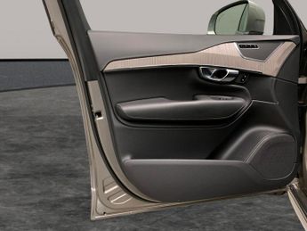 Volvo XC90 2.0h T8 Twin Engine Recharge 11.6kWh Inscription Plug-in 4WD (39