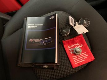 Mini Countryman 1.6 Cooper (122 ps) - STEERING WHEEL - 2-SPOKE LEATHER - BONNET