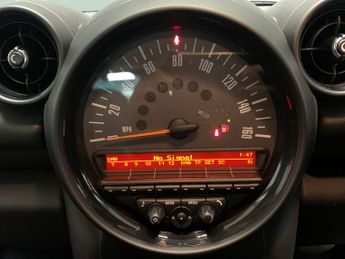 Mini Countryman 1.6 Cooper (122 ps) - STEERING WHEEL - 2-SPOKE LEATHER - BONNET 