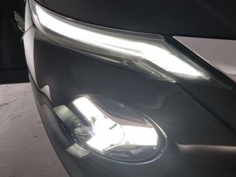 Nissan Juke 1.0 DIG-T N-Connecta DCT (114 ps) - NAV - WIFI - LANE DEPARTURE