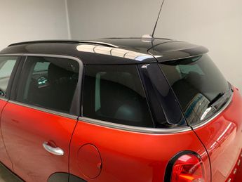 Mini Countryman 1.6 Cooper (122 ps) - STEERING WHEEL - 2-SPOKE LEATHER - BONNET