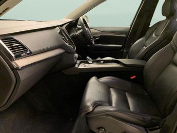 Volvo XC90 2.0h T8 Twin Engine Recharge 11.6kWh Inscription Plug-in 4WD (39