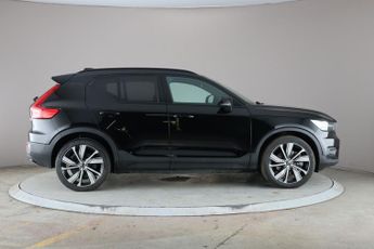 Volvo XC40 Recharge Twin 78kWh Pro AWD (408 ps) - ADAPT CRUISE - CARPLAY -