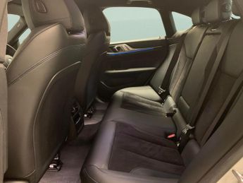 BMW i4 40 83.9kWh M Sport Gran Coupe eDrive (340 ps) - ADAPT CRUISE - H