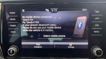 Skoda Karoq 1.5 TSI ACT SE Drive DSG (150 ps) - SMARTLINK - NAV - BLUETOOTH