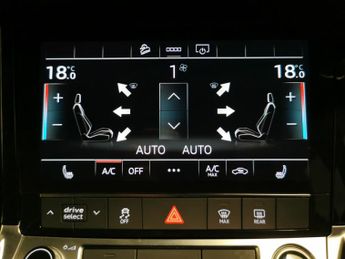 Audi e-tron 50 Technik quattro 71.2kWh (11kW Charger) (313 ps) - ADJUSTABLE