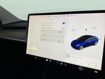 Tesla Model 3 Standard Range Plus RWD (241 bhp) - KEYLESS ENTRY - AUTO PARK -