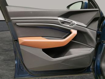 Audi e-tron 50 Technik quattro 71.2kWh (11kW Charger) (313 ps) - ADJUSTABLE 