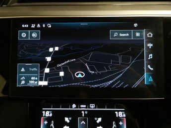 Audi e-tron 50 Technik quattro 71.2kWh (11kW Charger) (313 ps) - ADJUSTABLE 