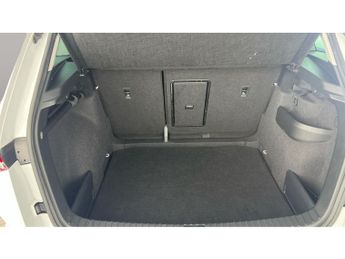 Skoda Karoq 1.5 TSI ACT SE Drive DSG (150 ps) - SMARTLINK - NAV - BLUETOOTH