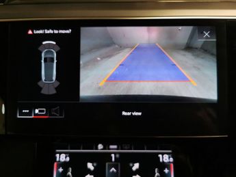 Audi e-tron 50 Technik quattro 71.2kWh (11kW Charger) (313 ps) - ADJUSTABLE