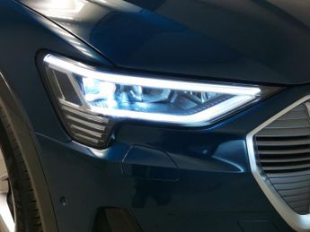 Audi e-tron 50 Technik quattro 71.2kWh (11kW Charger) (313 ps) - ADJUSTABLE