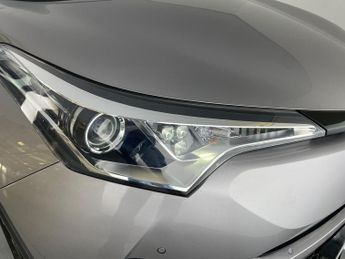 Toyota C-HR 1.8 VVT-h Excel CVT (122 ps) - BLIND SPOT ASSIST - LANE DEPARTUR
