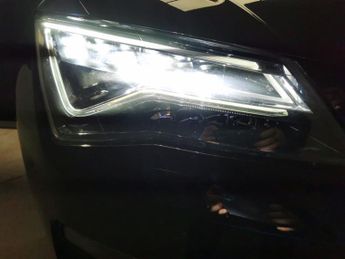 Seat Ateca 1.5 TSI EVO FR Sport DSG (150 ps) - CRUISE - PARK SENSORS - PADD