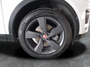 Jaguar E-pace 2.0 D180 SE AWD (180 ps) - NAV - LEATHER - WIFI