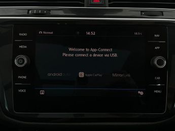 Volkswagen Tiguan 2.0 BiTDI R-Line DSG 4Motion (240 ps) - DYNAUDIO - LED - REVERSE