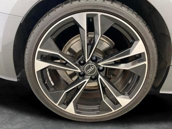 Audi A5 2.0 TFSI 40 Black Edition Sportback S Tronic (204 ps) - BLACK ST