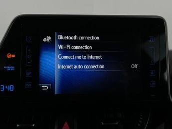Toyota C-HR 1.8 VVT-h Excel CVT (122 ps) - LANE DEPARTURE  - WIFI - BLUETOOT