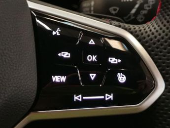 Volkswagen Golf 2.0 TSI GTI Clubsport DSG (300 ps) - ALCANTARA - HEATED STEERING