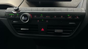 BMW i3 42.2kWh (170 ps) - DRIVING MODES - AIR CON - DAB