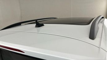 Skoda Karoq 1.5 TSI ACT SportLine DSG (150 ps) - PARK SENSORS - CLIMATE CONT