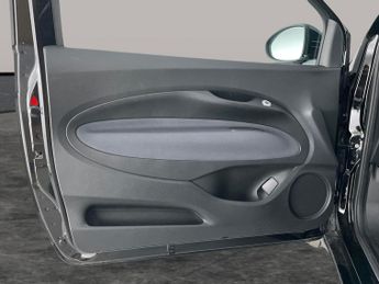 Fiat 500e 42kWh Icon (118 ps) - BLUETOOTH - SPEED LIMIT RECOG - DRIVING MO