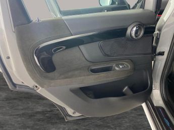 Mini Countryman 1.5 10kWh Cooper SE Sport Plug-in ALL4 (222 ps) - ADAPTIVE LED L