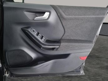 Ford Puma 1.0T EcoBoost MHEV Titanium DCT (125 ps) - CLOTH - BLACK - LED -