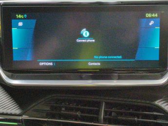 Peugeot E-2008 50kWh GT Premium (136 ps) - REVERSE CAM - ALCANTARA - NAV