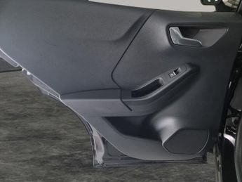 Ford Puma 1.0T EcoBoost MHEV Titanium DCT (125 ps) - CLOTH - BLACK - LED -