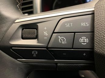 Seat Ateca 1.5 TSI EVO XPERIENCE DSG (150 ps) - LED - REVERSE CAM - NAV