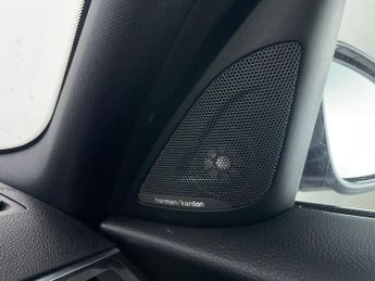 BMW 1 Series 1.5 118i GPF M Sport Shadow Edition (136 ps) - HK AUDIO - LED - 