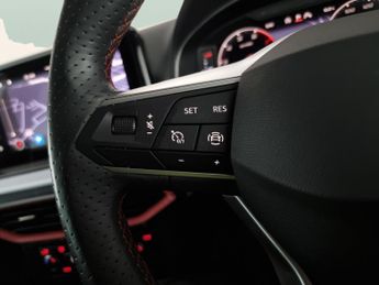 Seat Ibiza 1.0 TSI FR Sport DSG (110 ps) - BLUETOOTH - PADDLE SHIFT - DRIVI