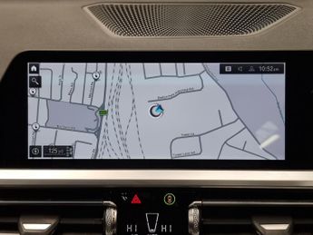 BMW 3 Series 2.0 330e 12kWh M Sport Touring Plug-in xDrive (292 ps) - LEATHER