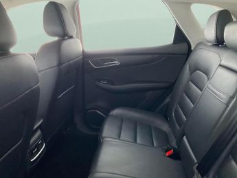 MG Mg Hs 1.5 T-GDI Excite DCT (162 ps) - NAV - LEATHER - BLIND SPOT ASSIS