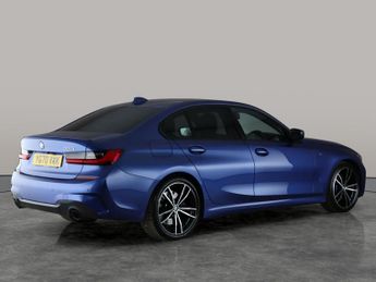 BMW 3 Series 2.0 320i M Sport (184 ps) - 19IN ALLOYS - M SPORT PRO - CARPLAY