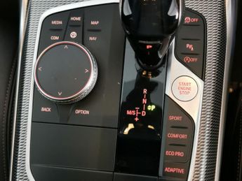 BMW 3 Series 2.0 320i M Sport (184 ps) - 19IN ALLOYS - M SPORT PRO - CARPLAY