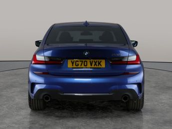 BMW 3 Series 2.0 320i M Sport (184 ps) - 19IN ALLOYS - M SPORT PRO - CARPLAY