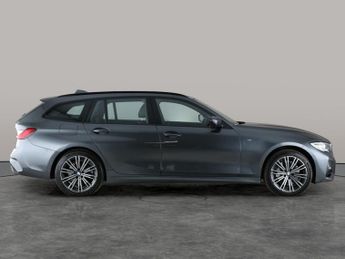 BMW 3 Series 2.0 330e 12kWh M Sport Touring Plug-in xDrive (292 ps) - LEATHER