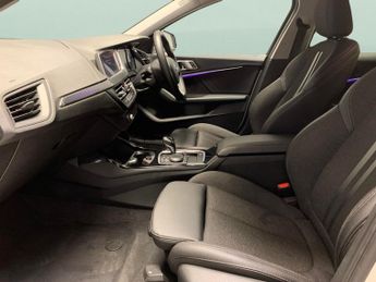 BMW 1 Series 1.5 118i Sport DCT (140 ps) - ACTIVE LANE ASSIST - LED - NAV