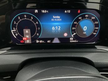 Volkswagen Golf 2.0 TSI GTI DSG (245 ps) - NAV - CARPLAY - KEYLESS ENTRY